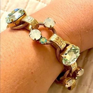 Very unique LaVie Bracelet. Absolutely stunning. Never worn. BNWOT.